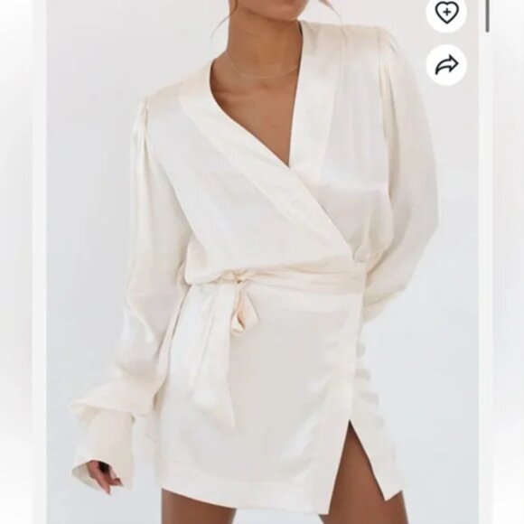 NWT! RUMORED satin wrap mini dress w slit cream S - Picture 3 of 9